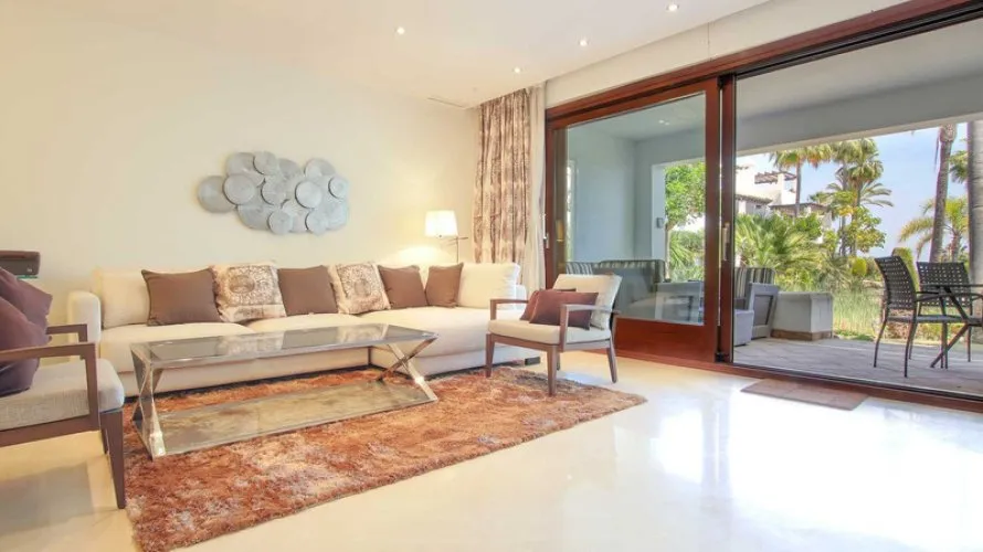 3 bedrooms townhouse for sale , Benahavis, Spain No. 31043 № 2