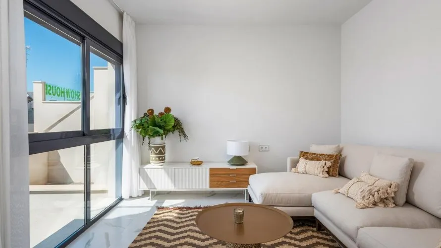 2 bedrooms bungalow for sale , San Miguel de Salinas, Spain No. 30674 № 2