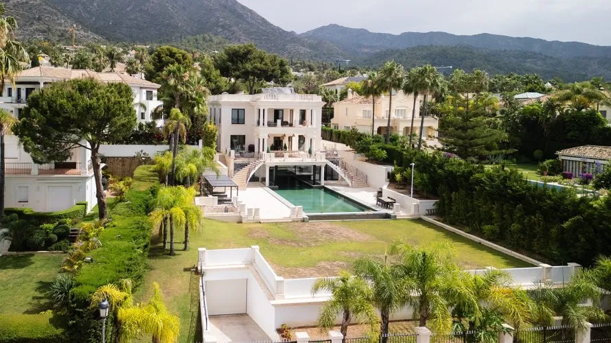 8 bedrooms house for sale , Marbella, Spain No. 31062 № 18