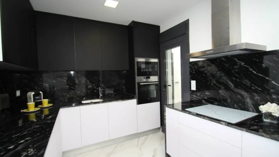 2 bedrooms villa for sale , Playa Honda, Spain No. 31200 № 13