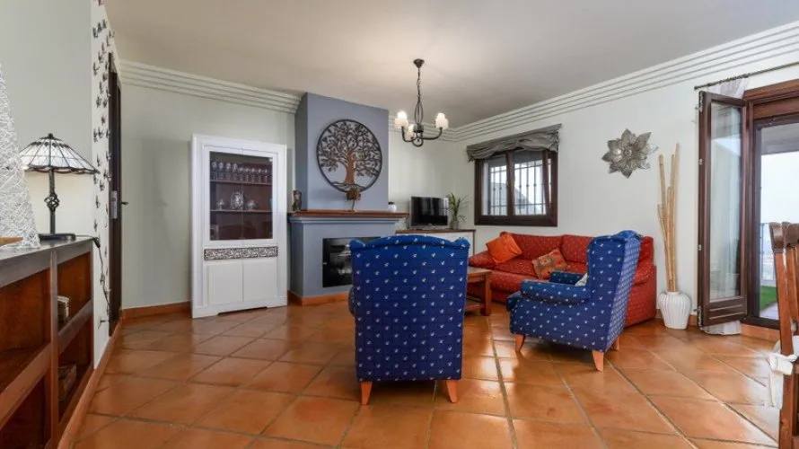 3 bedrooms townhouse for sale , Casares, Spain No. 30731 № 2