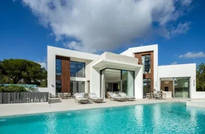 5 bedrooms house for sale , Nueva Andalucia, Spain No. 30999