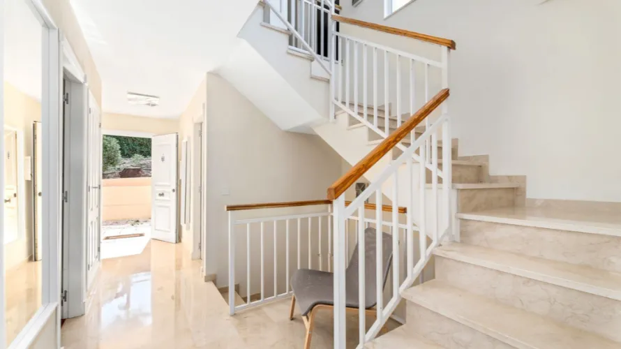 5 bedrooms villa for sale , Mijas Costa, Spain No. 31075 № 10