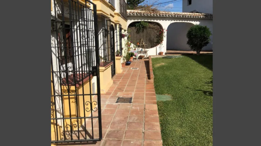 2 bedrooms townhouse for sale , Marbella, Spain No. 31137 № 8