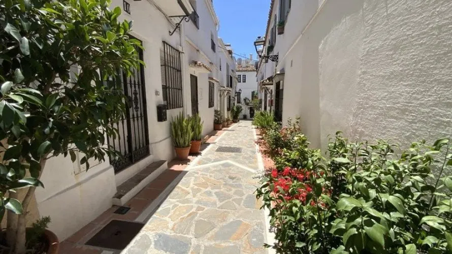 5 bedrooms villa for sale , Marbella, Spain No. 30647 № 24