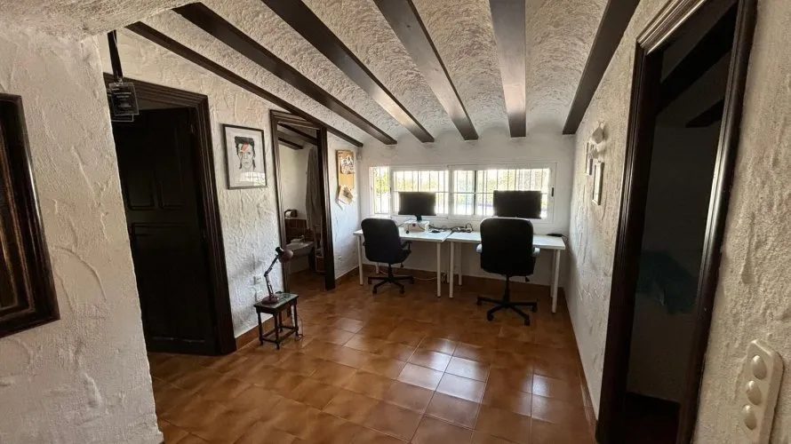 4 bedrooms villa for sale , Torrevieja, Spain No. 31019 № 10