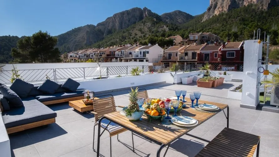 3 bedrooms villa for sale , Polop, Spain No. 30801