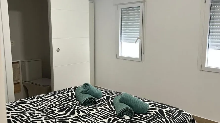 2 bedrooms house for sale , Benidorm, Spain No. 30717 № 4