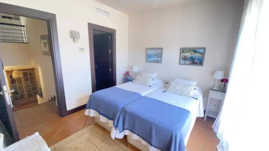 4 bedrooms house for sale , Benahavis, Spain No. 30645 № 3