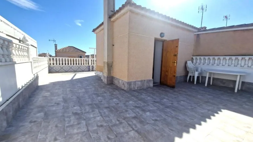 3 bedrooms house for sale , Torrevieja, Spain No. 30720 № 26