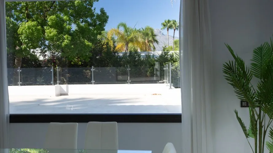 4 bedrooms villa for sale , Marbella, Spain No. 30581