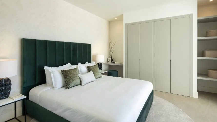 5 bedrooms villa for sale , Estepona, Spain No. 30616 № 2