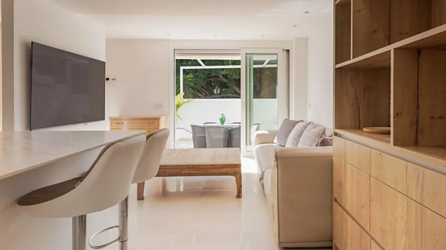 2 bedrooms townhouse for sale , Nueva Andalucia, Spain No. 30986