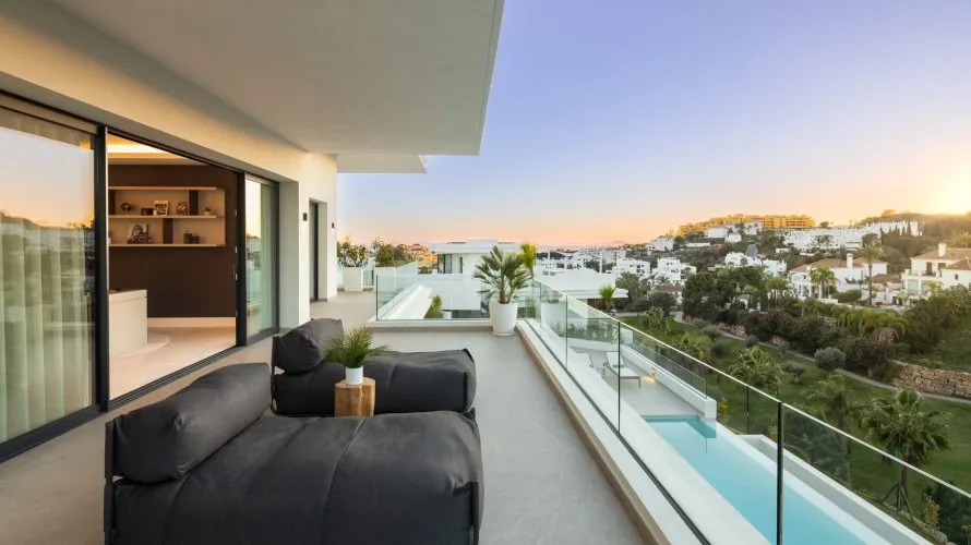 5 bedrooms villa for sale , Estepona, Spain No. 30616 № 15