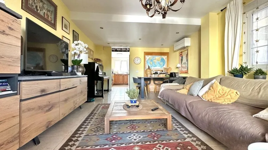 4 bedrooms house for sale , L'Alfàs del Pi, Spain No. 31007 № 2