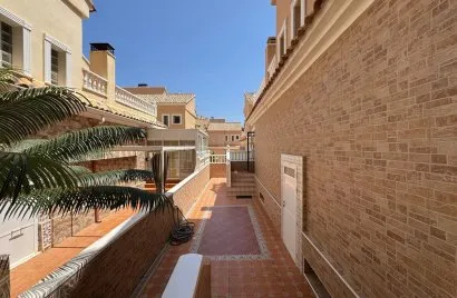 3 bedrooms house for sale , Guardamar del Segura, Spain No. 31104