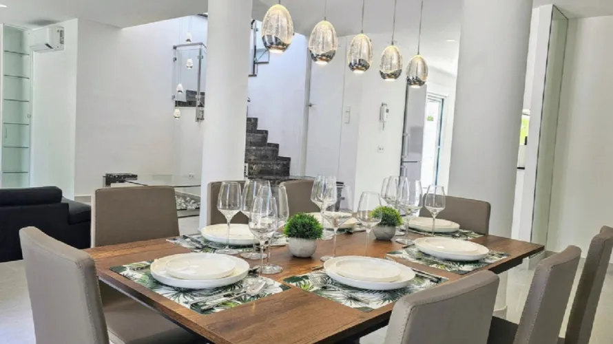 6 bedrooms villa for sale , Cortes (San Pedro De Alcantara), Spain No. 31124 № 9