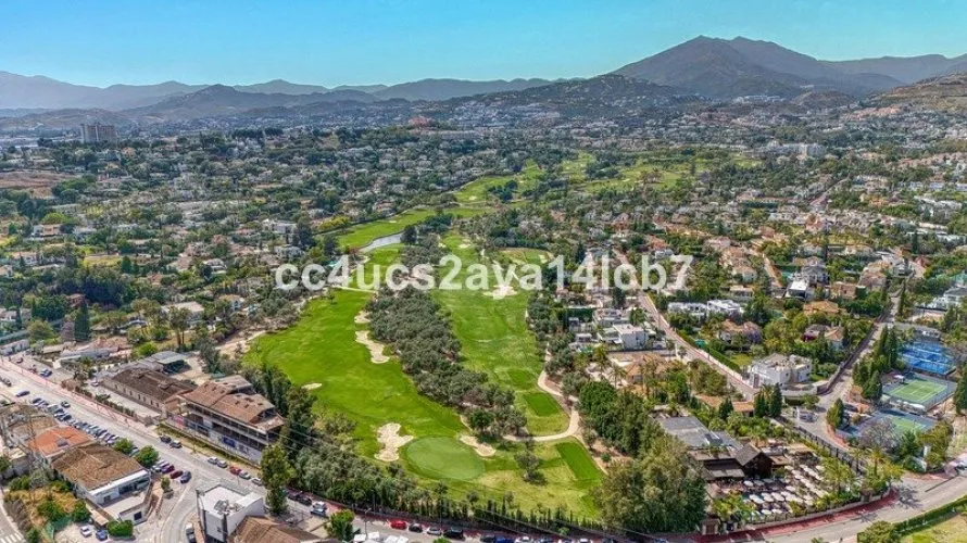 3 bedrooms townhouse for sale , Nueva Andalucia, Spain No. 31068 № 5