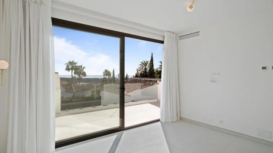 4 bedrooms villa for sale , Marbella, Spain No. 31052 № 14