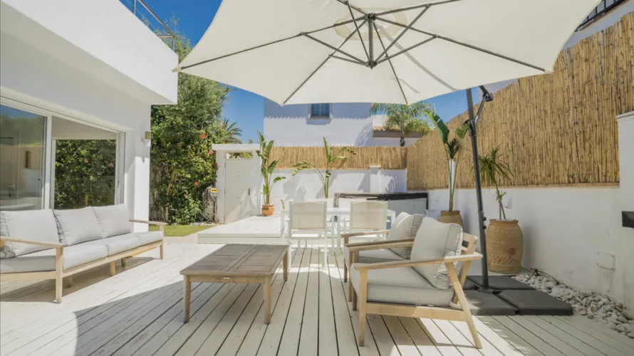 2 bedrooms house for sale , Cortes (San Pedro De Alcantara), Spain No. 30743 № 3