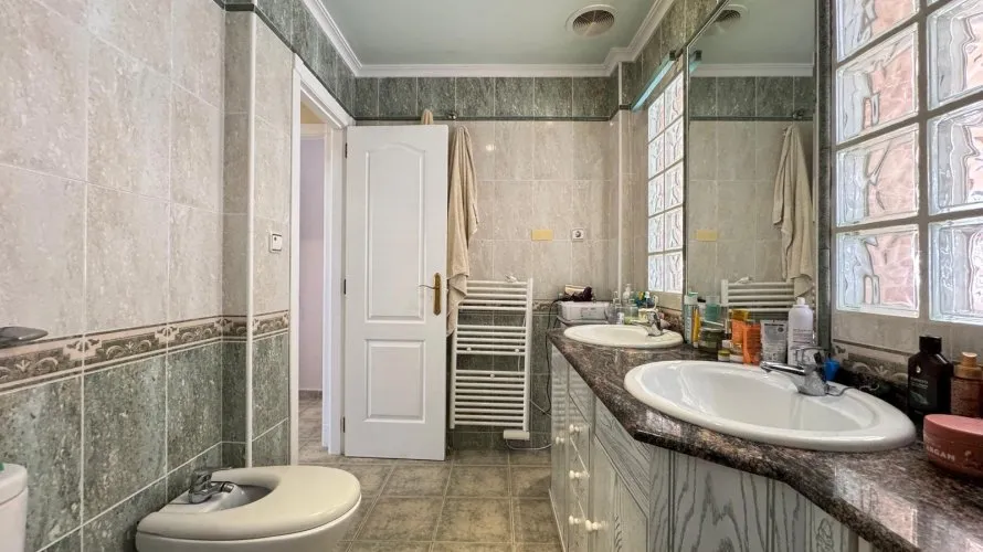 3 bedrooms house for sale , Guardamar del Segura, Spain No. 31104 № 21