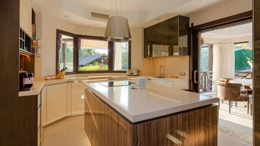 5 bedrooms villa for sale , Marbella, Spain No. 30580 № 6