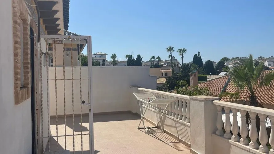 5 bedrooms house for sale , Torrevieja, Spain No. 31113 № 15