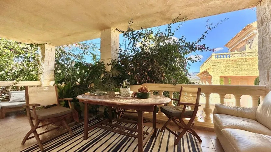 4 bedrooms house for sale , L'Alfàs del Pi, Spain No. 31007 № 3