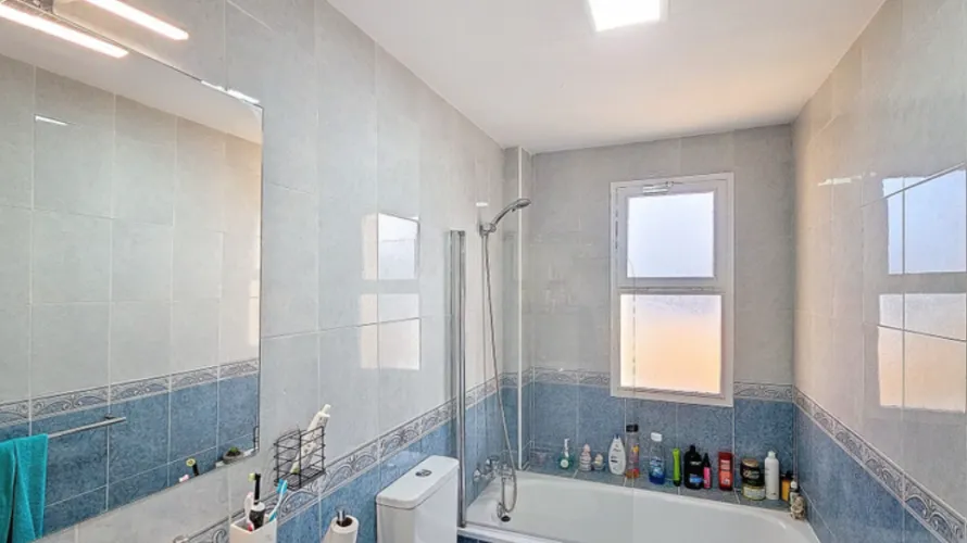 3 bedrooms townhouse for sale , Estepona, Spain No. 31139