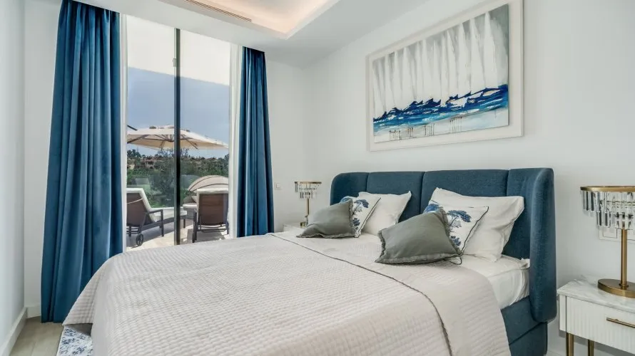 5 bedrooms house for sale , Cancelada, Spain No. 30732 № 17