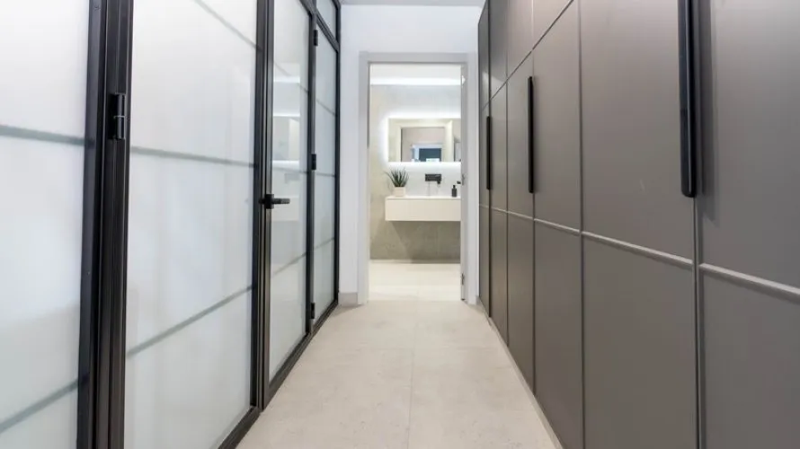 6 bedrooms villa for sale , Marbella, Spain No. 31051 № 20