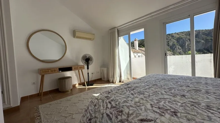 3 bedrooms townhouse for sale , Benahavis, Spain No. 31247 № 2