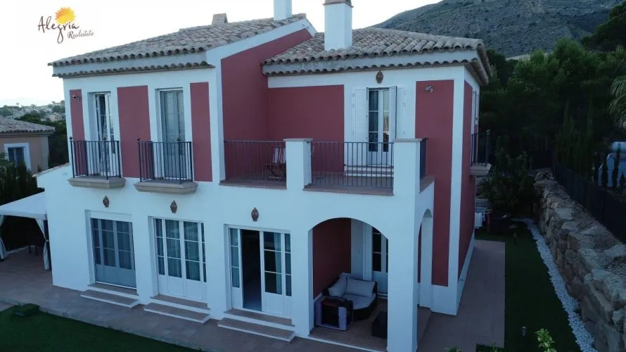 4 bedrooms villa for sale , Finestrat, Spain No. 30793 № 1