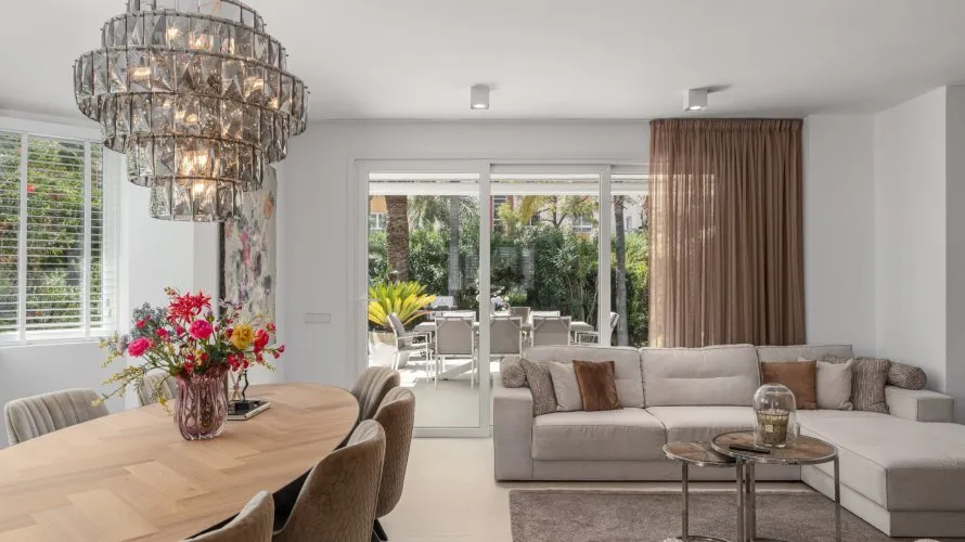 4 bedrooms house for sale , Estepona, Spain No. 31037 № 7