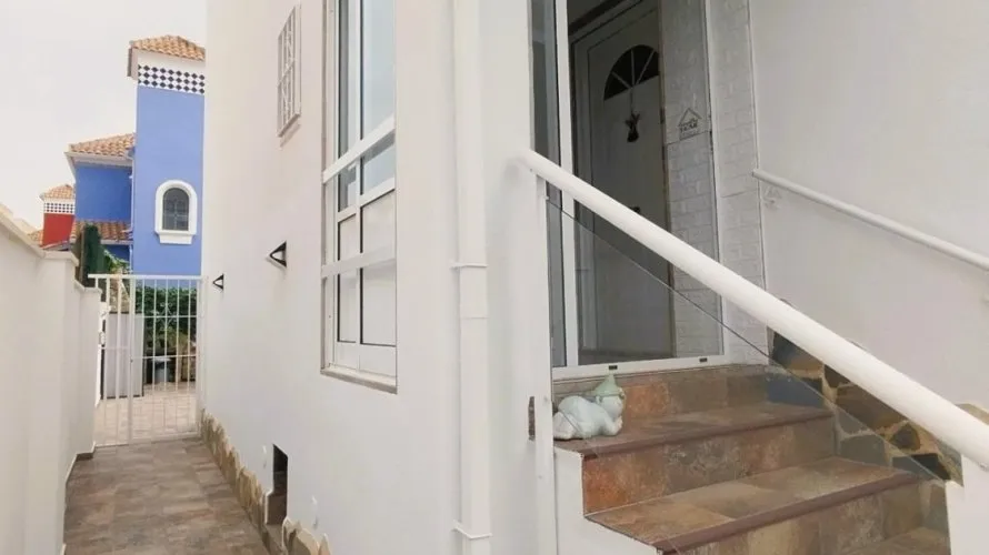 4 bedrooms villa for sale , Campoamor, Spain No. 31258 № 8