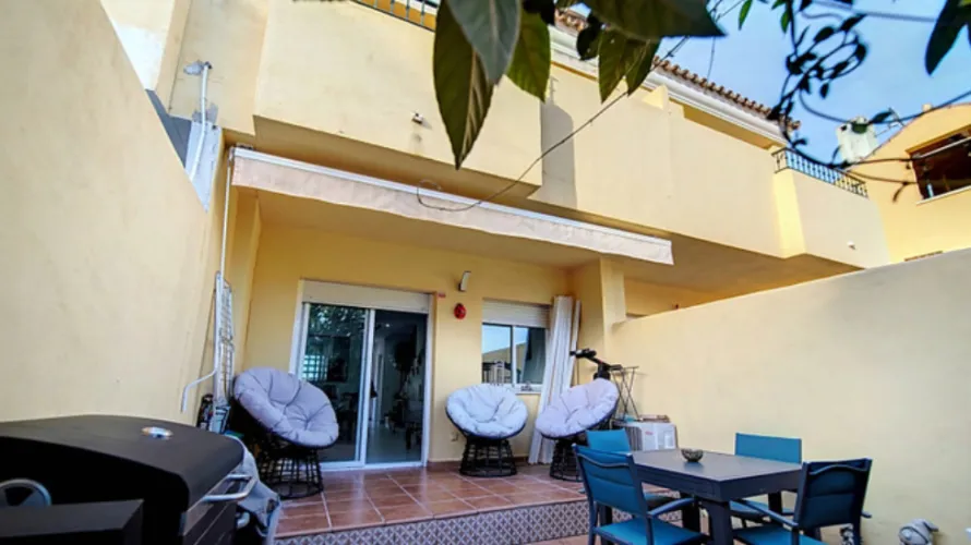 3 bedrooms townhouse for sale , Estepona, Spain No. 31139 № 17