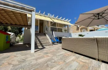 3 bedrooms house for sale , Los Altos, Spain No. 31002