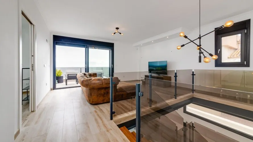 4 bedrooms villa for sale , Torrevieja, Spain No. 30915 № 9