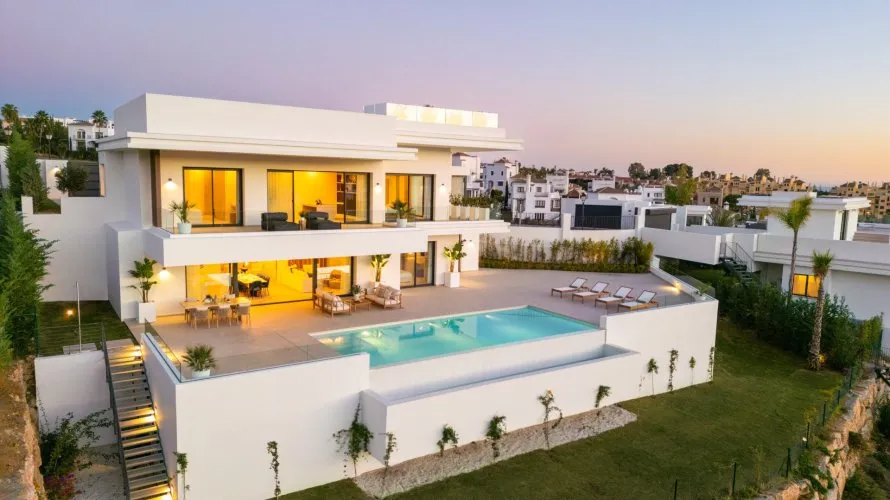 5 bedrooms villa for sale , Estepona, Spain No. 30616 № 27