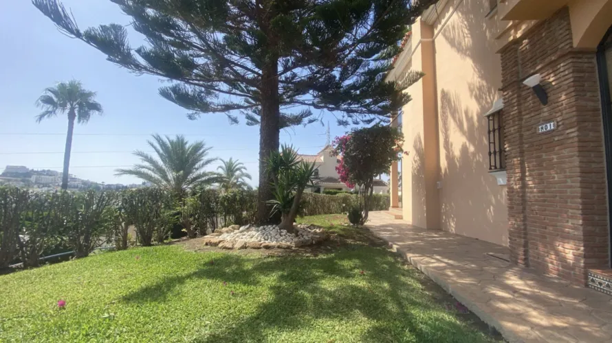 5 bedrooms house for sale , Mijas Costa, Spain No. 31055 № 14