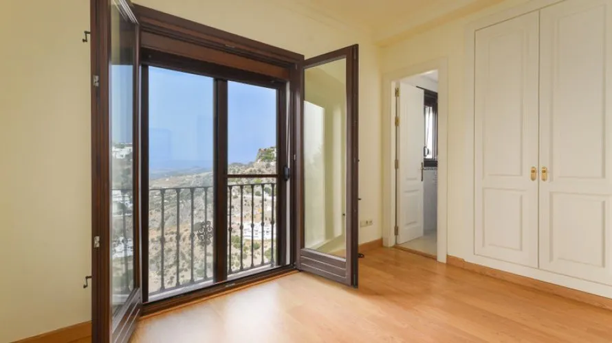 3 bedrooms townhouse for sale , Casares, Spain No. 30731 № 19