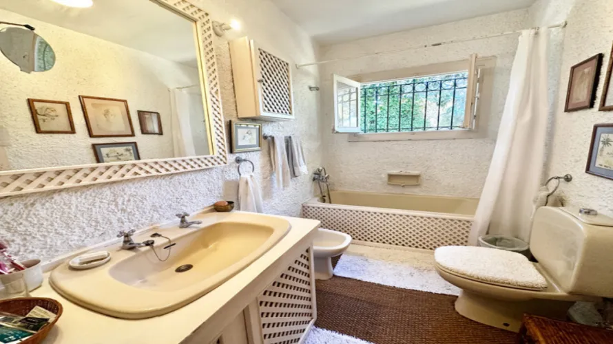 4 bedrooms villa for sale , Marbella, Spain No. 30636 № 4