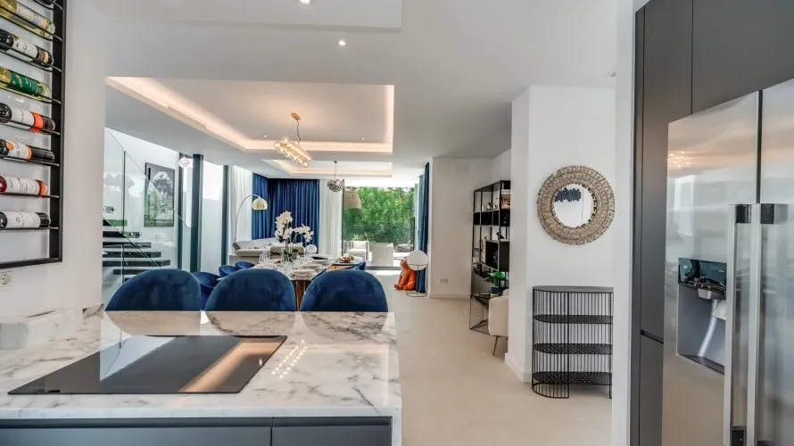 5 bedrooms house for sale , Cancelada, Spain No. 30732 № 25