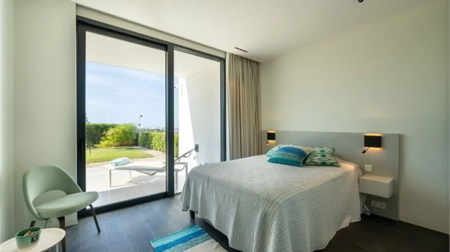 6 bedrooms villa for sale , La Quinta, Spain No. 30758 № 20