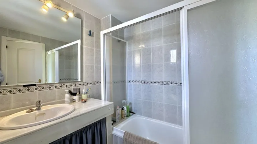 3 bedrooms townhouse for sale , Casares, Spain No. 30577 № 2