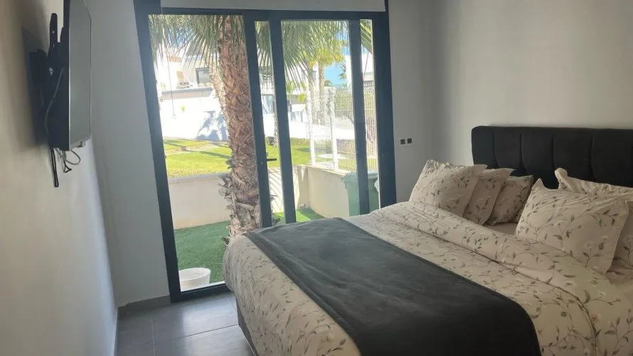 3 bedrooms villa for sale , San Miguel de Salinas, Spain No. 30985 № 18