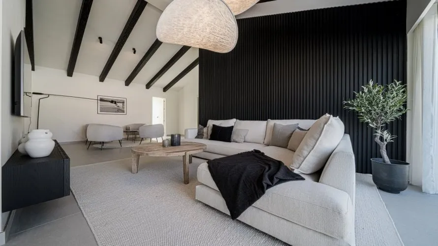 7 bedrooms villa for sale , Nueva Andalucia, Spain No. 30512 № 3