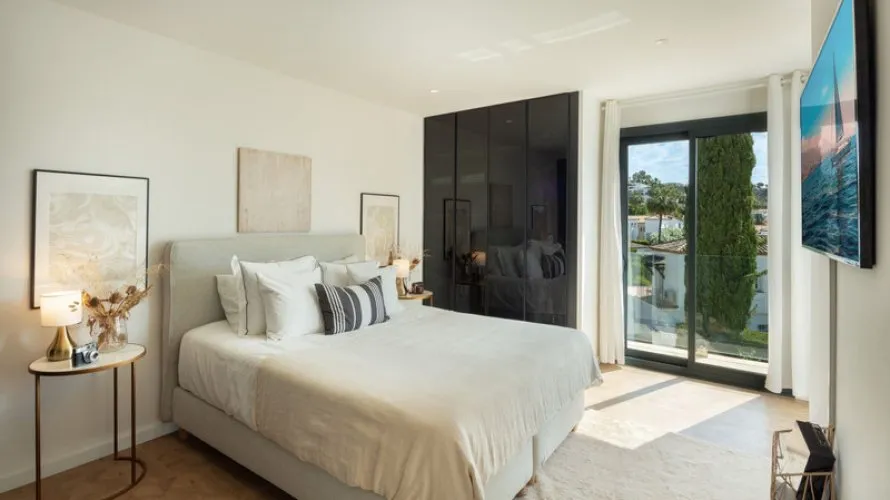 4 bedrooms villa for sale , Nueva Andalucia, Spain No. 30622 № 14