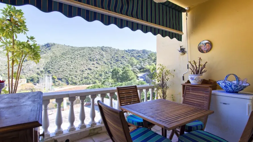 3 bedrooms townhouse for sale , Benahavis, Spain No. 31133 № 1