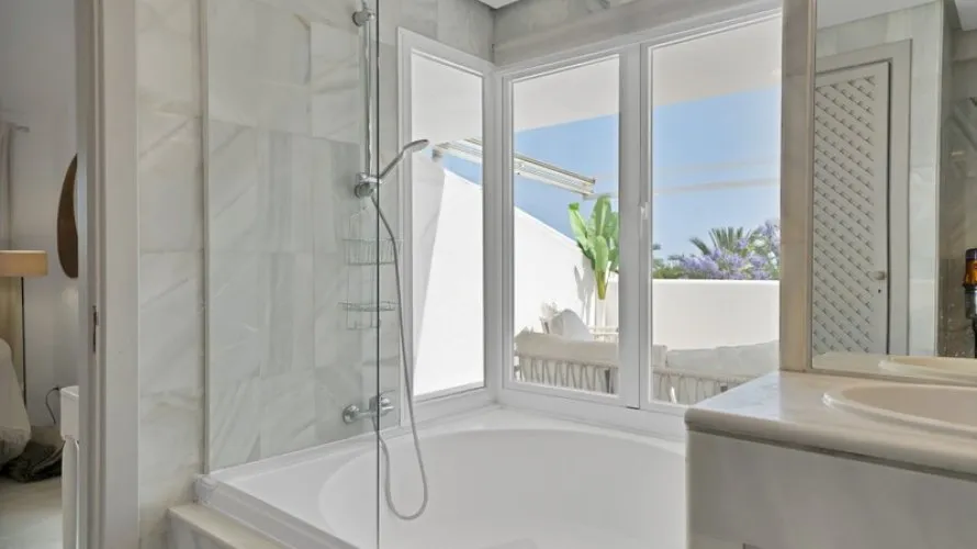 4 bedrooms townhouse for sale , Marbella, Spain No. 31069 № 27